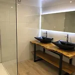 Holiday home Maison Bord De Riviere Calme Jaccuzi