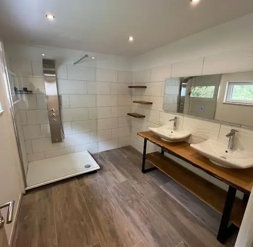 Maison Bord De Riviere Calme Jaccuzi Дом отдыха *